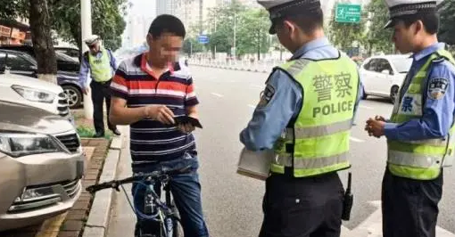 酒後騎自行車也算酒駕？交警：喝酒騎自行車也屬於是酒駕！