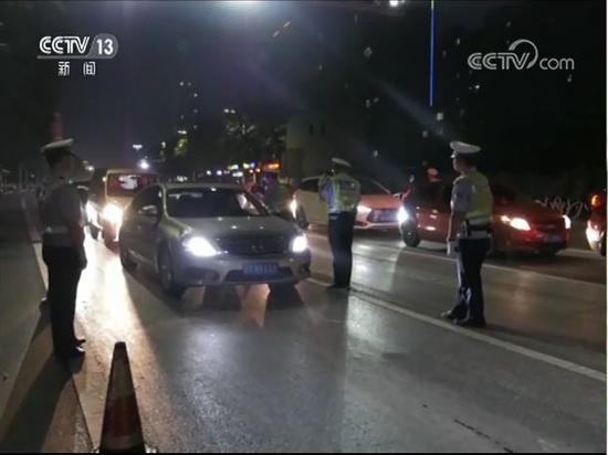 酒後幾小時測不出酒精，喝完酒後多久開車才不會是酒駕